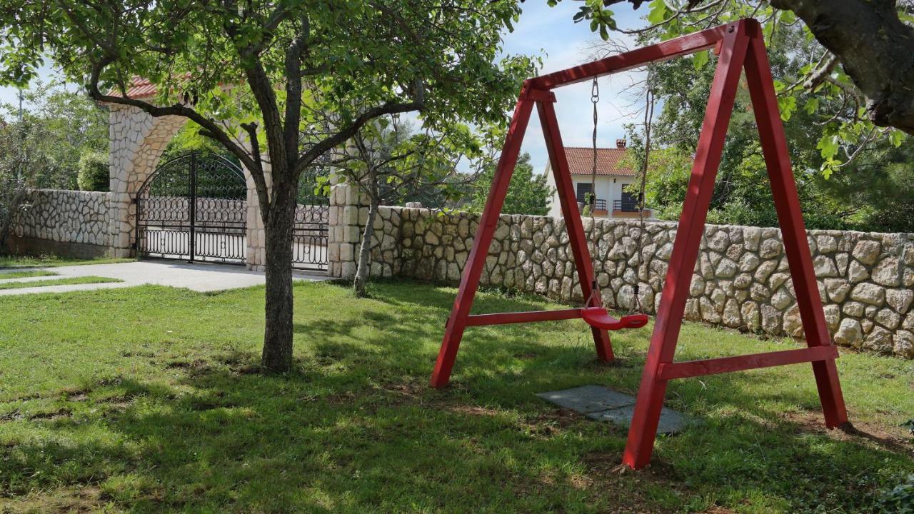 Holiday House Holek Šilo Exteriör bild
